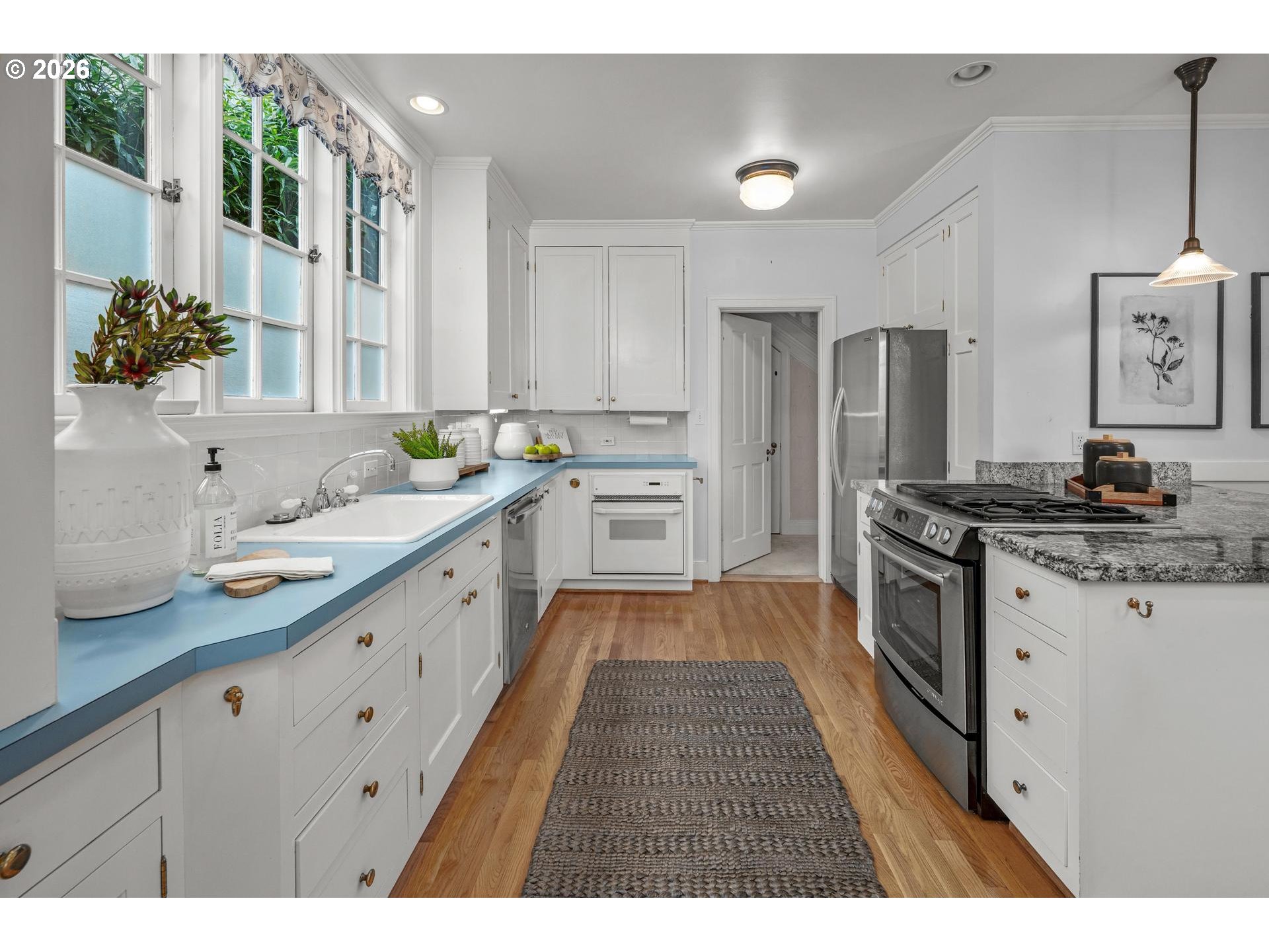 2300 Southwest 18th Avenue Portland, OR 97201 - Photo 11 of 41 Gallery Image 11