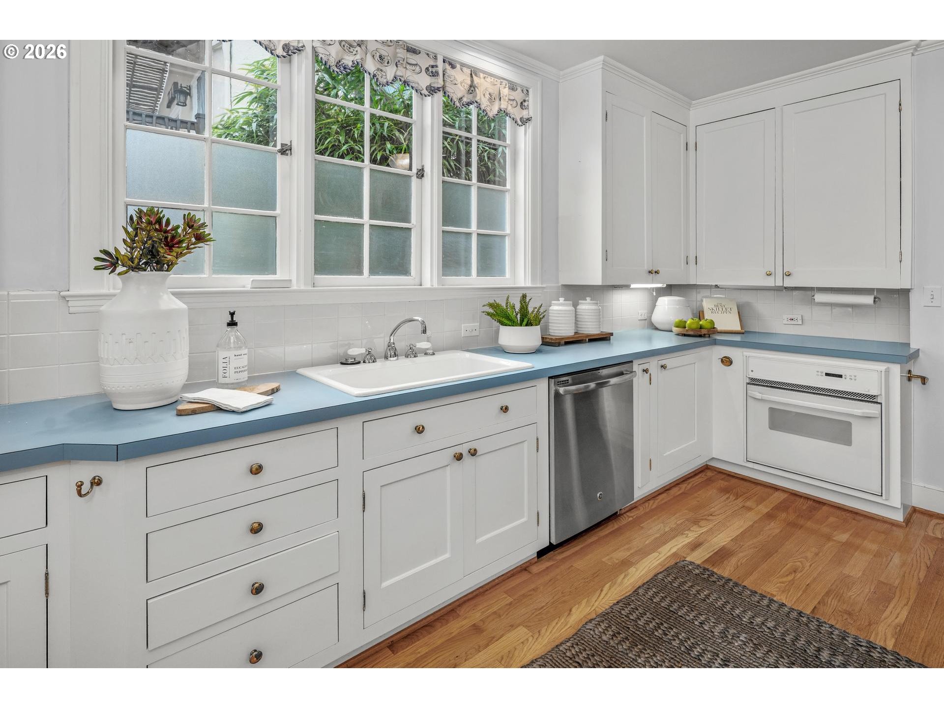2300 Southwest 18th Avenue Portland, OR 97201 - Photo 13 of 41 Gallery Image 13