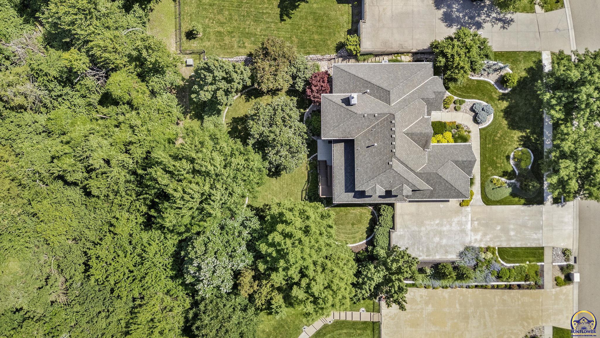 3916 Southwest Clarion Place Topeka, KS 66610 - Photo 86 of 96