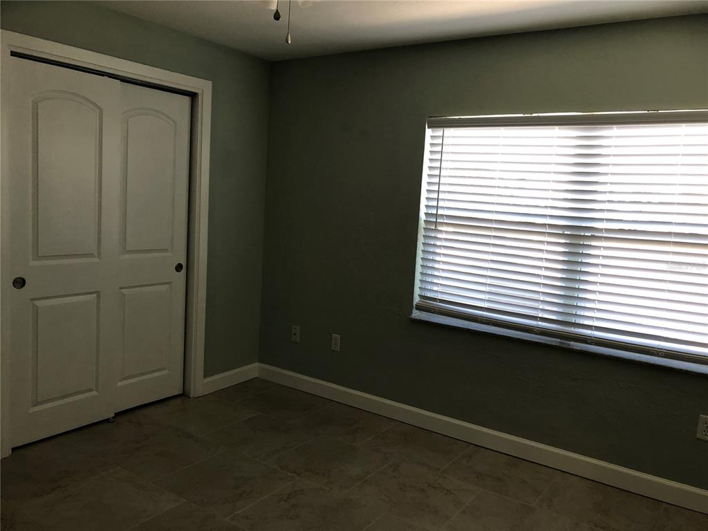 37 144th Avenue, Unit 4 St. Petersburg, FL 33708 - Photo 11 of 13