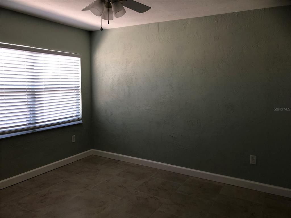 37 144th Avenue, Unit 4 St. Petersburg, FL 33708 - Photo 13 of 13