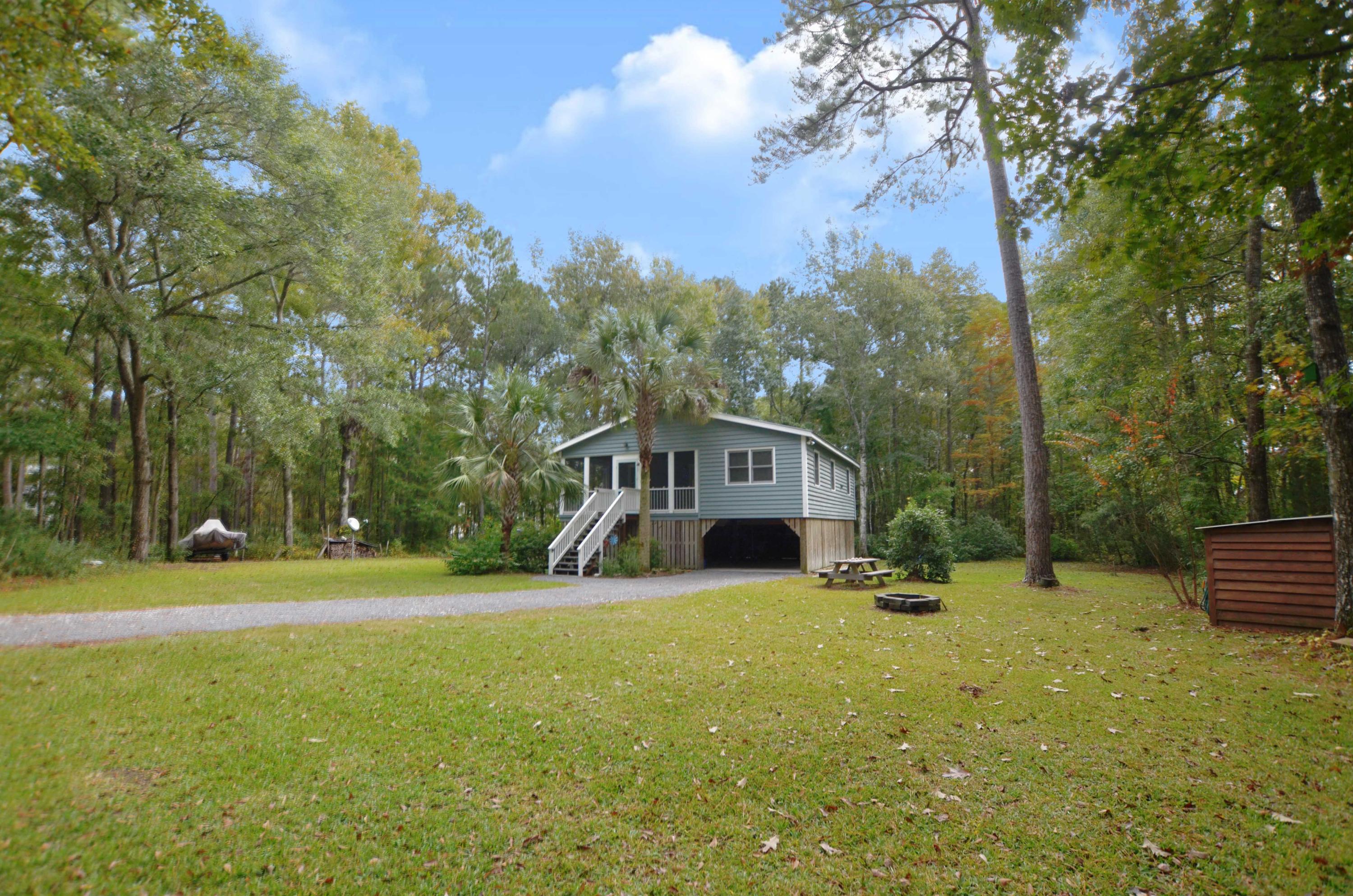 10049 South Carolina Road McClellanville, SC 29458 - Photo 3 of 21 3-House-Far