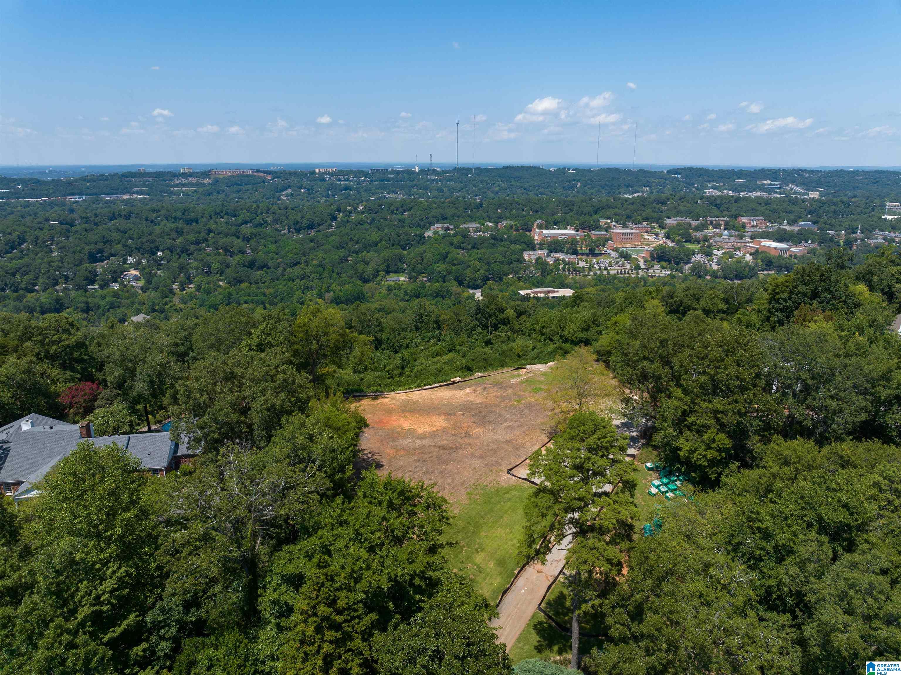 1928 Shades Crest Road, Unit 3 Birmingham, AL 35216 - Photo 1 of 19