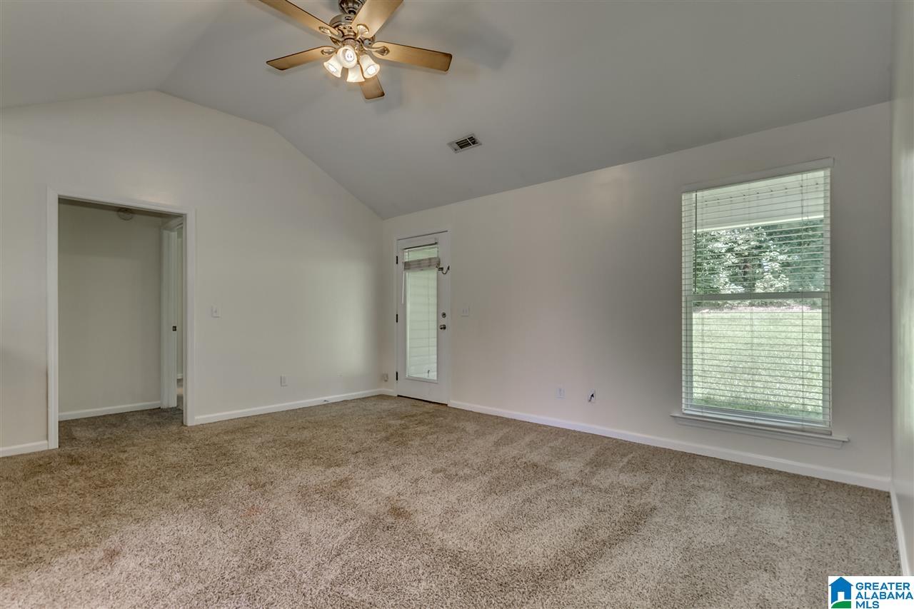 20433 Castle Rdg Road McCalla, AL 35111 - Photo 5 of 32