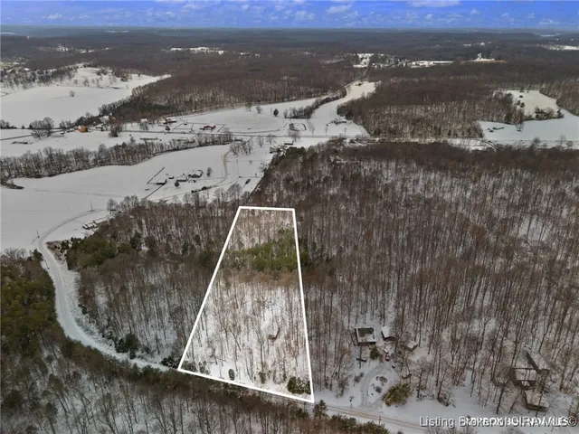 $200,000 | 4693 South Calloway Drive, Hardinsburg, IN 47125