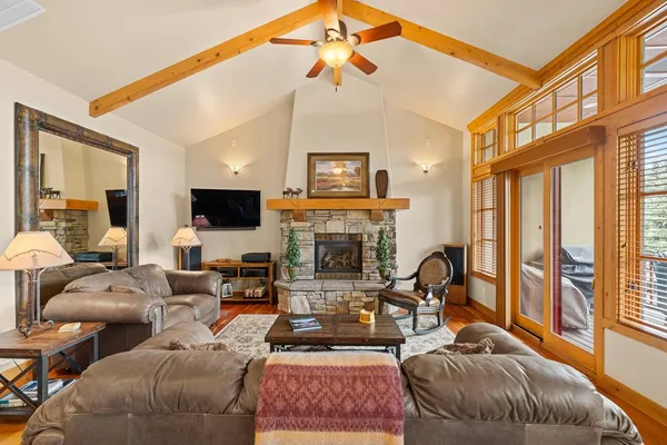 $1,250,000 | 1305 Greystone Drive, Unit 2, McCall, ID 83638