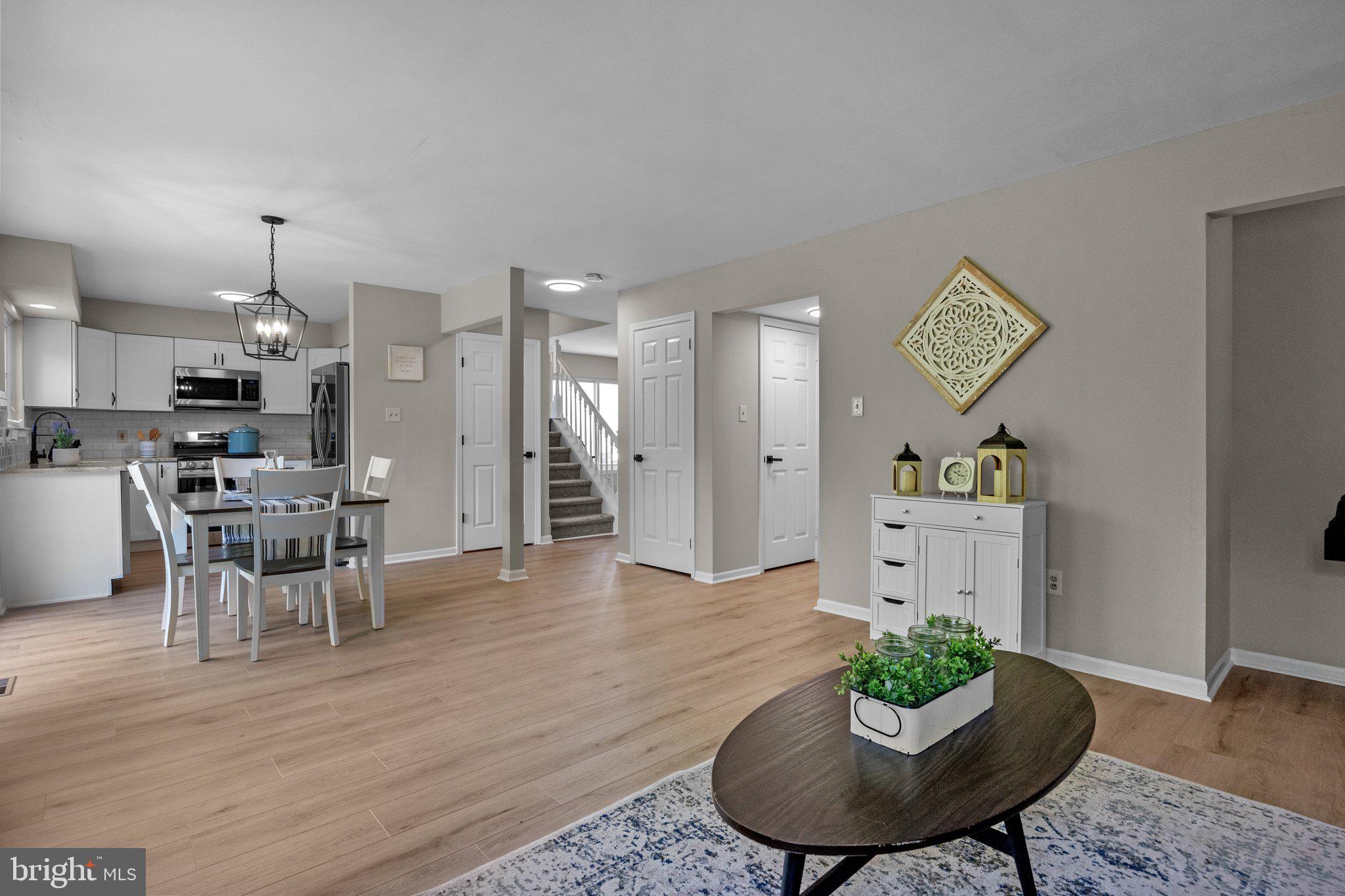 83 Ridgewood Way Burlington, NJ 08016 - Photo 11 of 39 Gallery Image 11