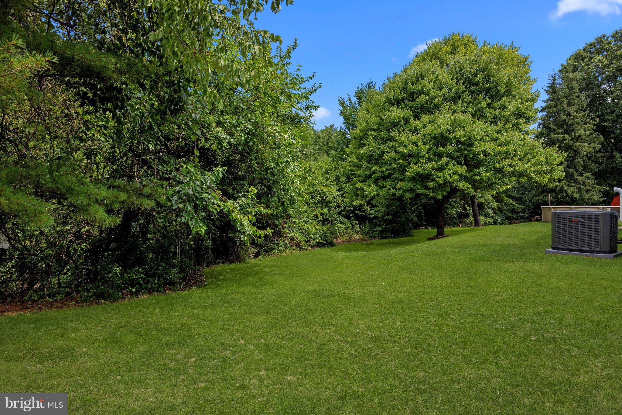 83 Ridgewood Way Burlington, NJ 08016 - Photo 31 of 39 Gallery Image 31
