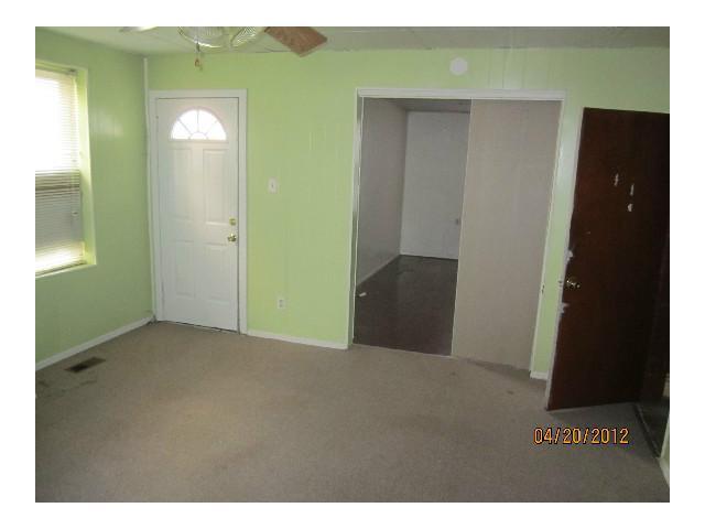 69 Reeb Avenue Columbus, OH 43207 - Photo 3 of 11 Gallery Image 3