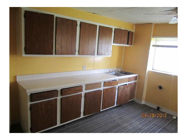 69 Reeb Avenue Columbus, OH 43207 - Photo 4 of 11 Gallery Image 4