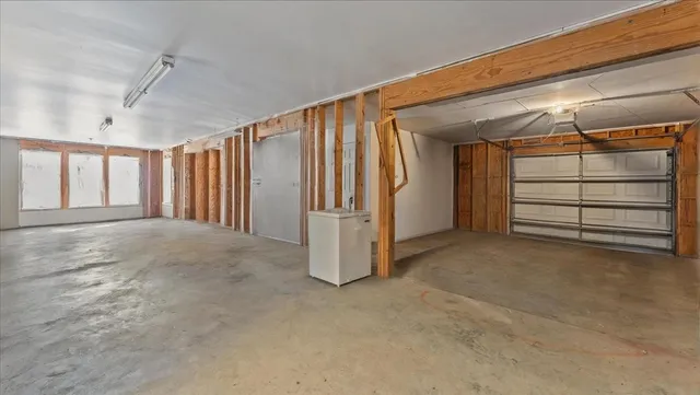 $559,900 | 616 East Shore Drive, Kemah, TX 77565