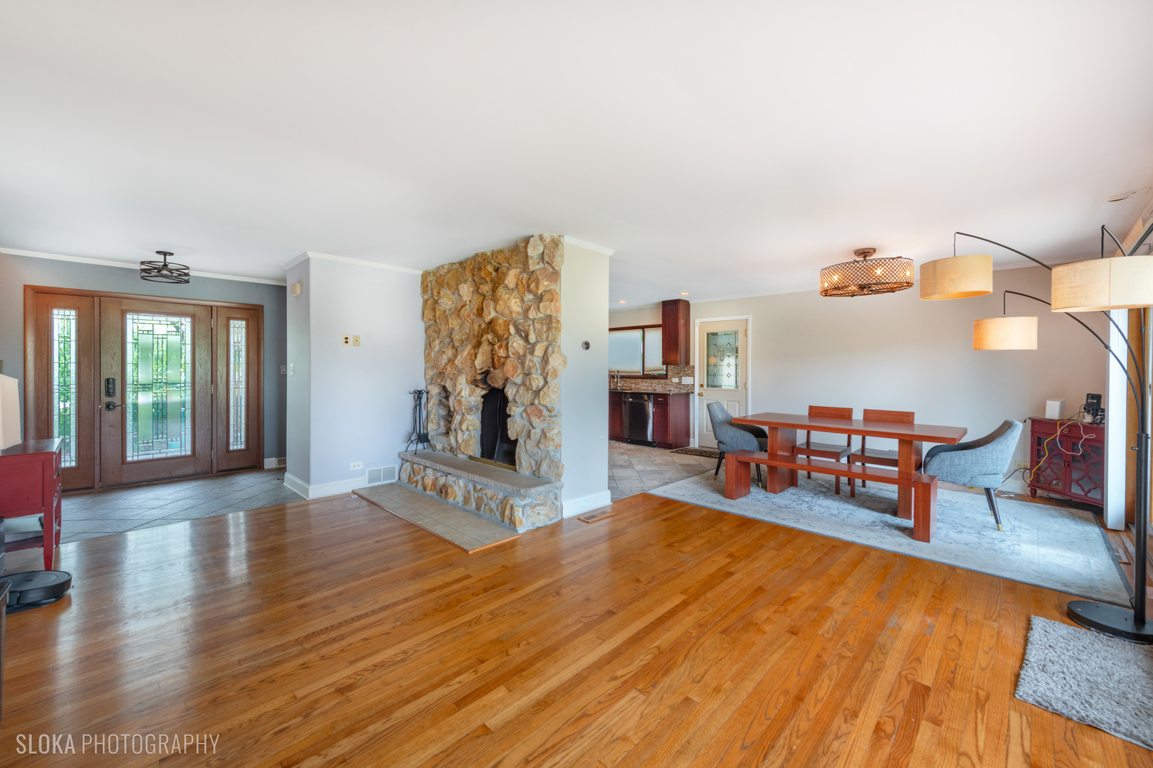 21W724 Park Avenue Addison, IL 60101 - Photo 3 of 28