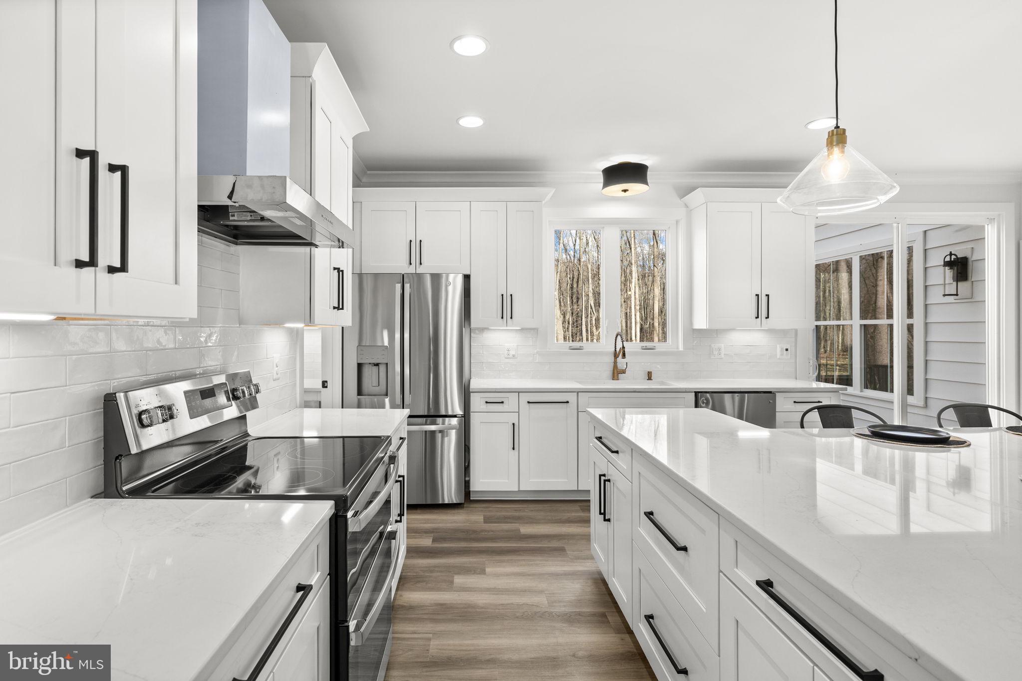 20373 Beaver Crk Court Lignum, VA 22726 - Photo 12 of 61 a kitchen with a sink stove and refrigerator