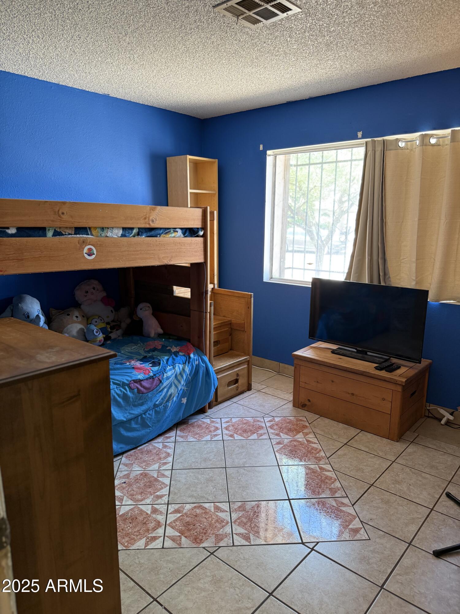 1627 West Carson Road Phoenix, AZ 85041 - Photo 22 of 25 IMG_6636