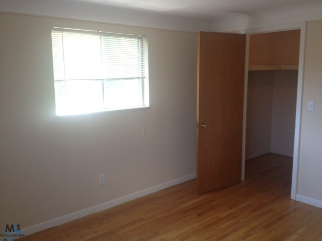 5445-5447 Chicago Road Warren, MI 48092 - Photo 8 of 24 31121645-7.JPG