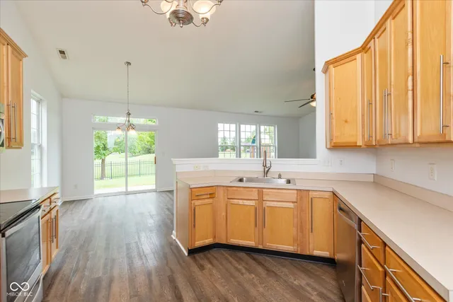 $359,900 | 6024 Bayfront Shores, McCordsville, IN 46055