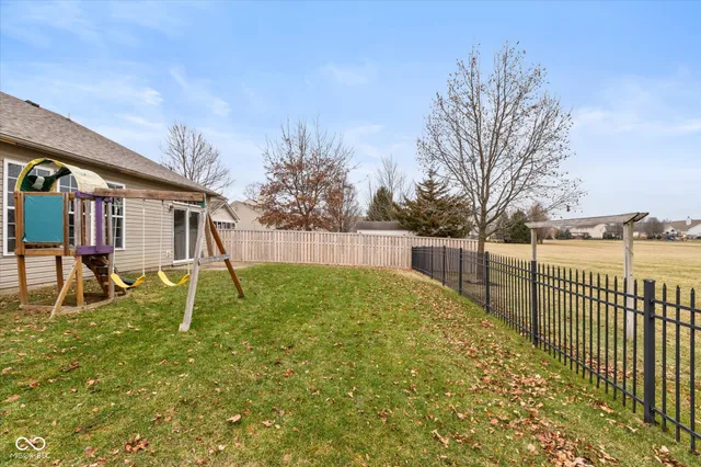 $359,900 | 6024 Bayfront Shores, McCordsville, IN 46055