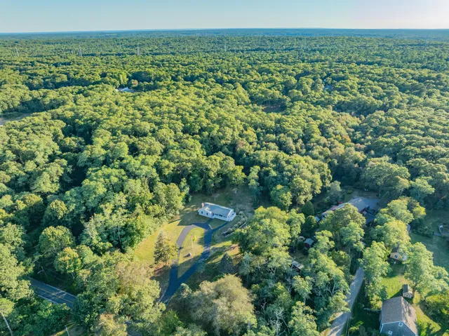 $850,000 | 339 Cedar Street, West Barnstable, MA 02668