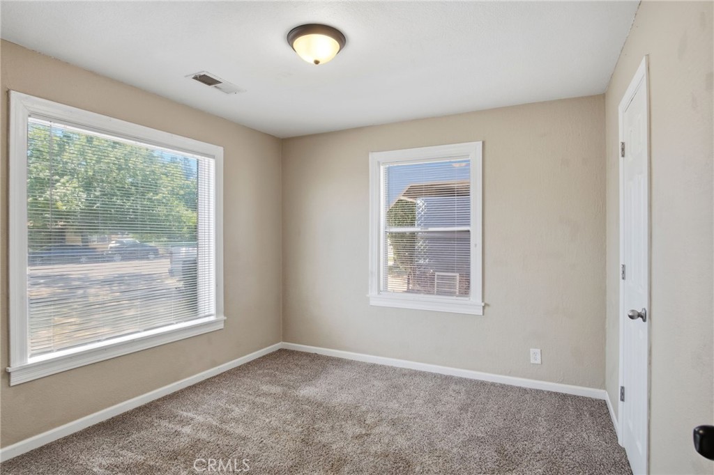 175 East Main Street Merced, CA 95340 - Photo 4 of 35