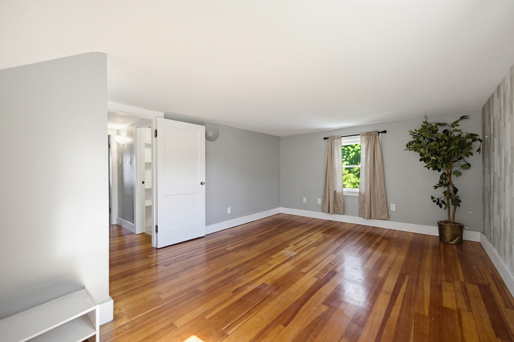 160 Sherman Road Somerset, MA 02726 - Photo 27 of 34