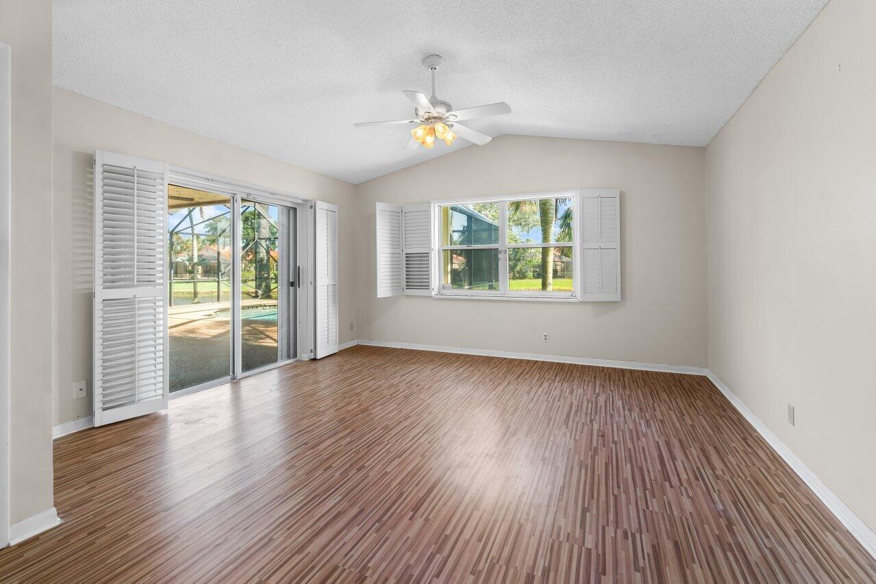 19941 Oslo Court Boca Raton, FL 33434 - Photo 15 of 17 036-19941OsloCourt-BocaRaton-FL-33434-SM