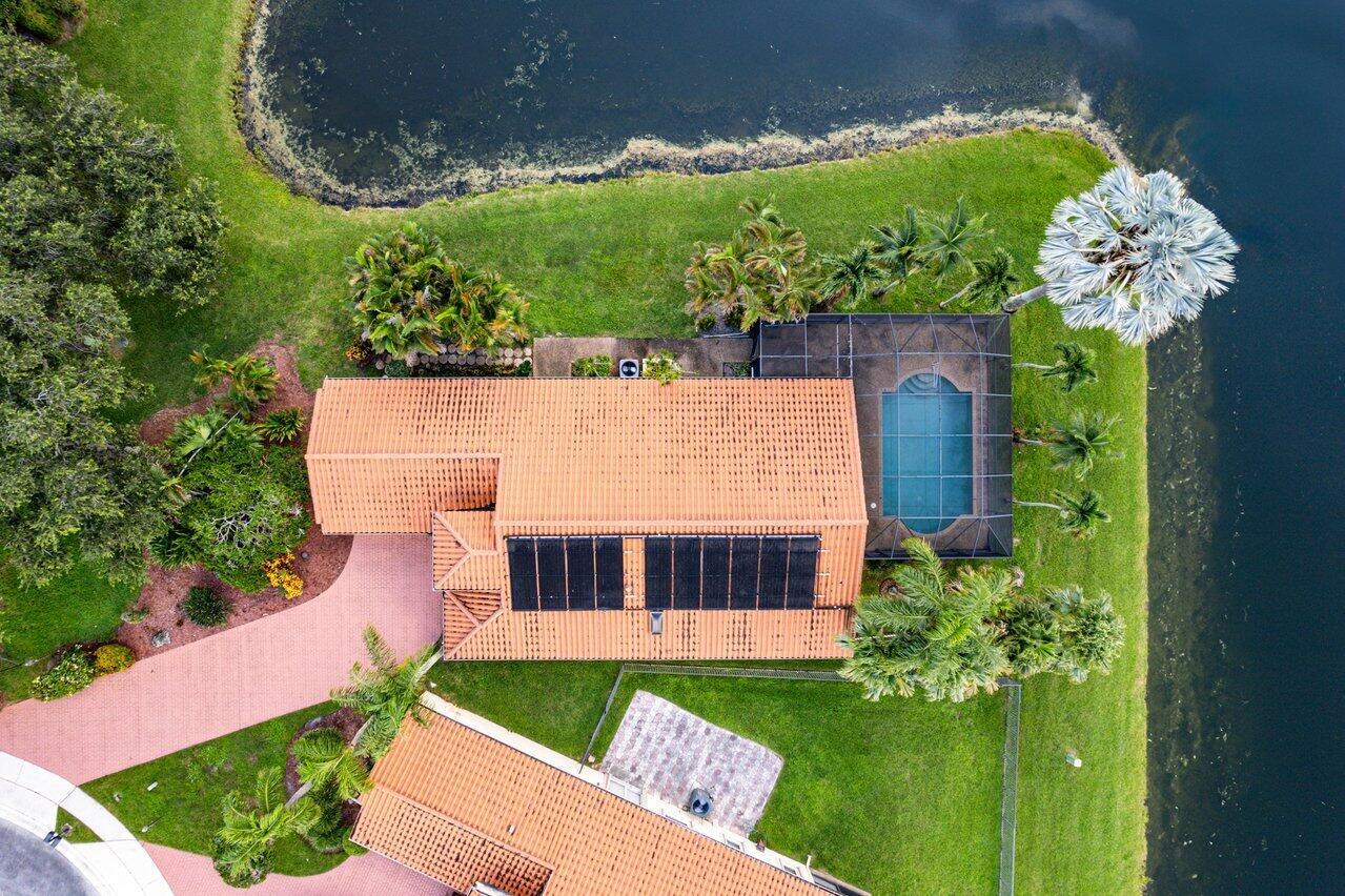 19941 Oslo Court Boca Raton, FL 33434 - Photo 2 of 17 014-19941OsloCourt-BocaRaton-FL-33434-SM