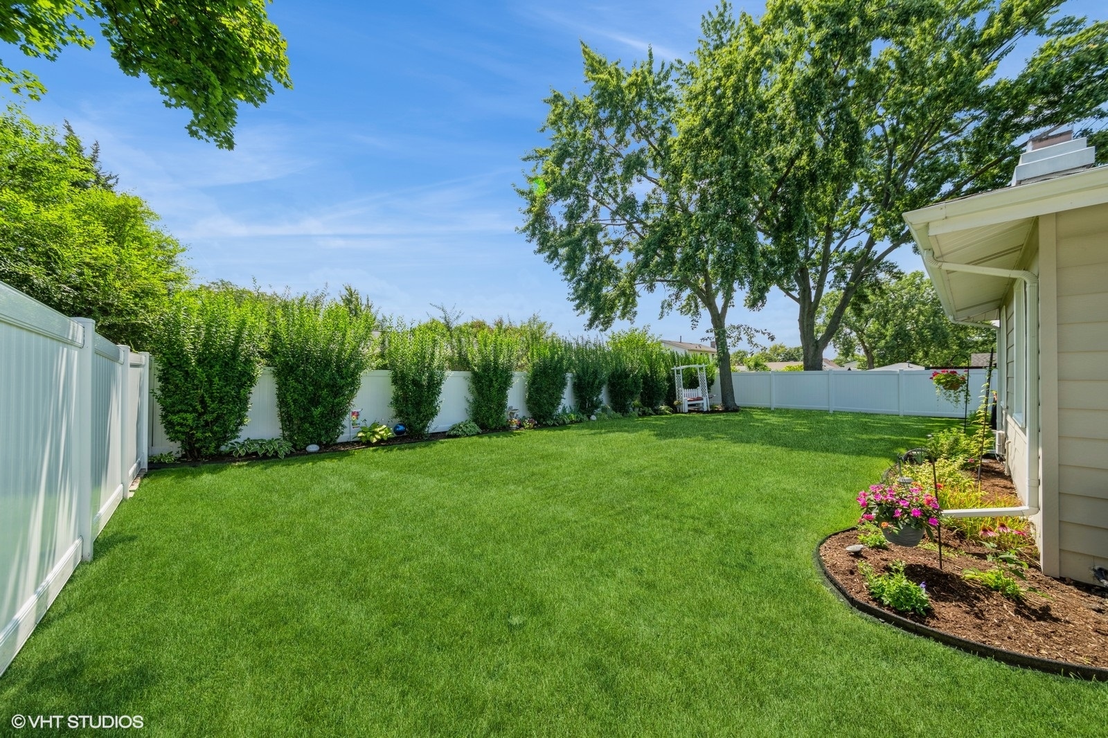 339 Yarmouth Road Elk Grove Village, IL 60007 - Photo 39 of 40