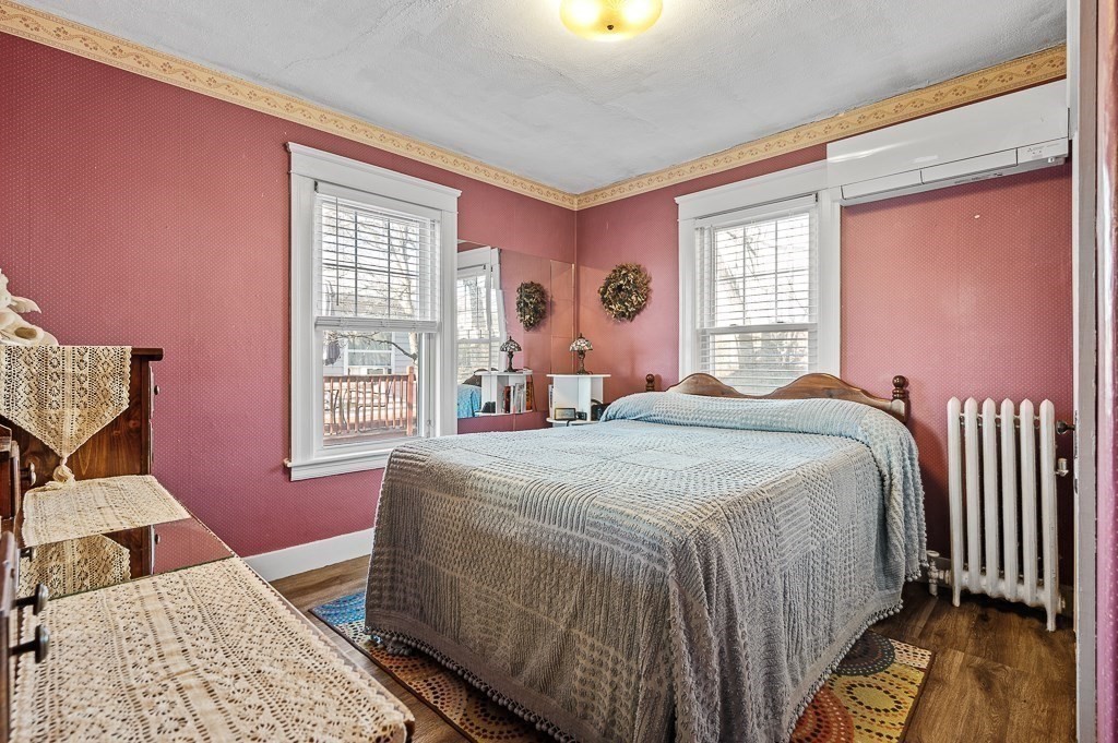 55 Standish Street Worcester, MA 01604 - Photo 14 of 30