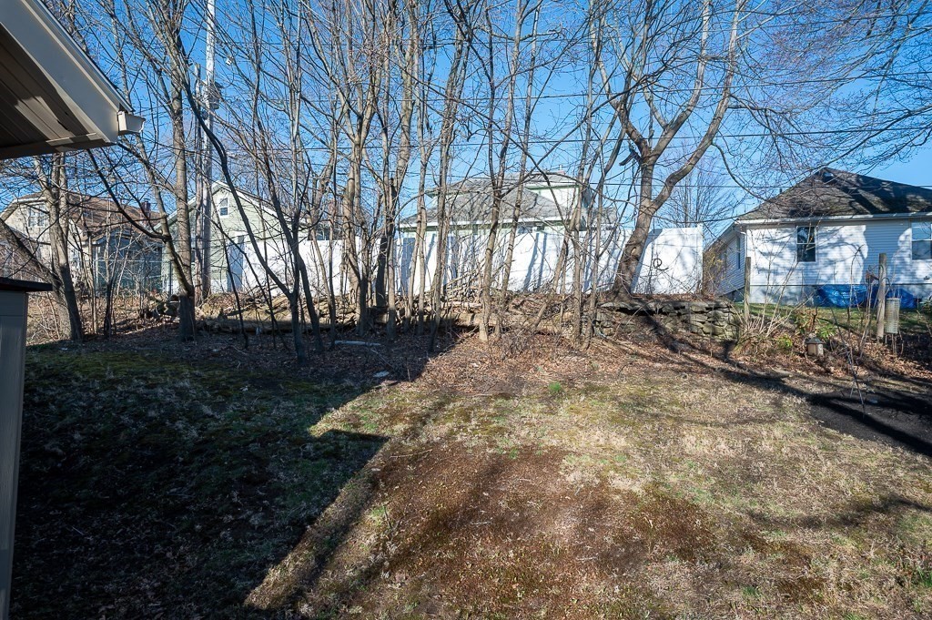 55 Standish Street Worcester, MA 01604 - Photo 27 of 30