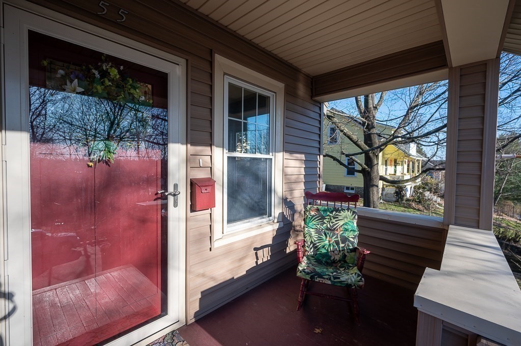 55 Standish Street Worcester, MA 01604 - Photo 3 of 30