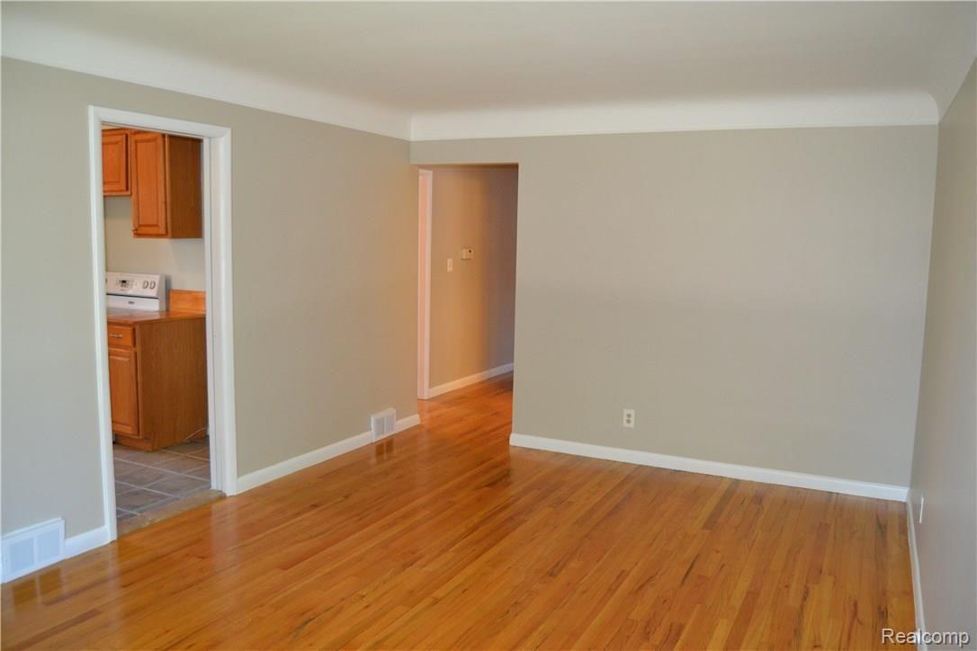 Family Room 2
