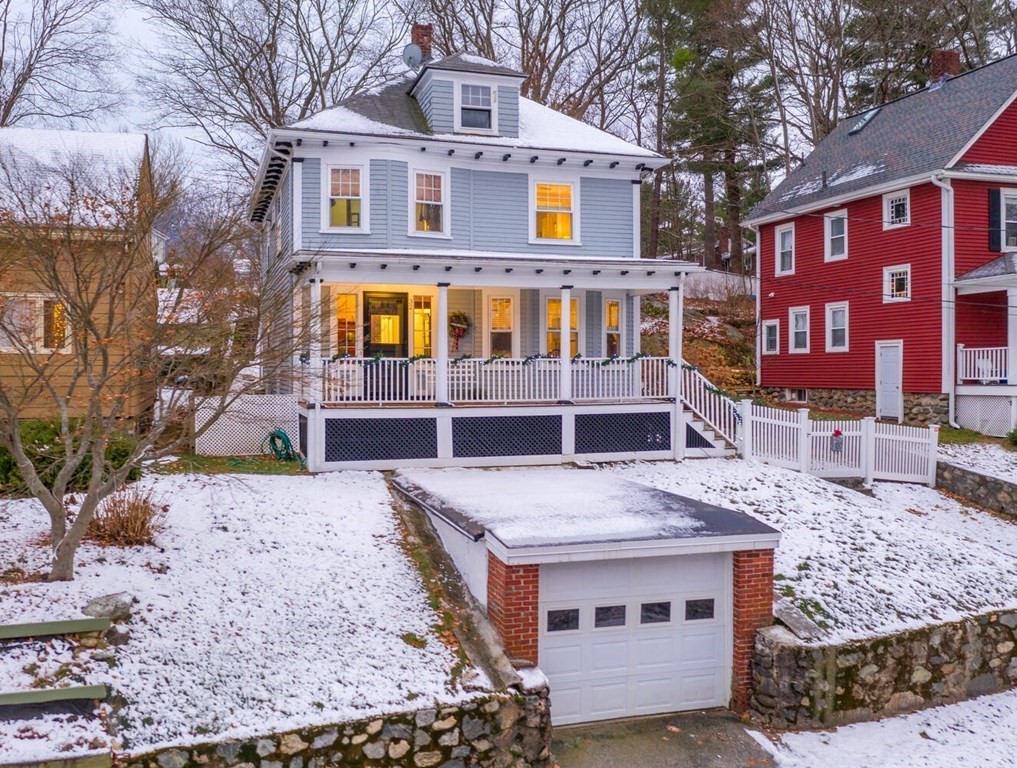 32 Charles Street Wakefield, MA 01880 - Photo 2 of 26