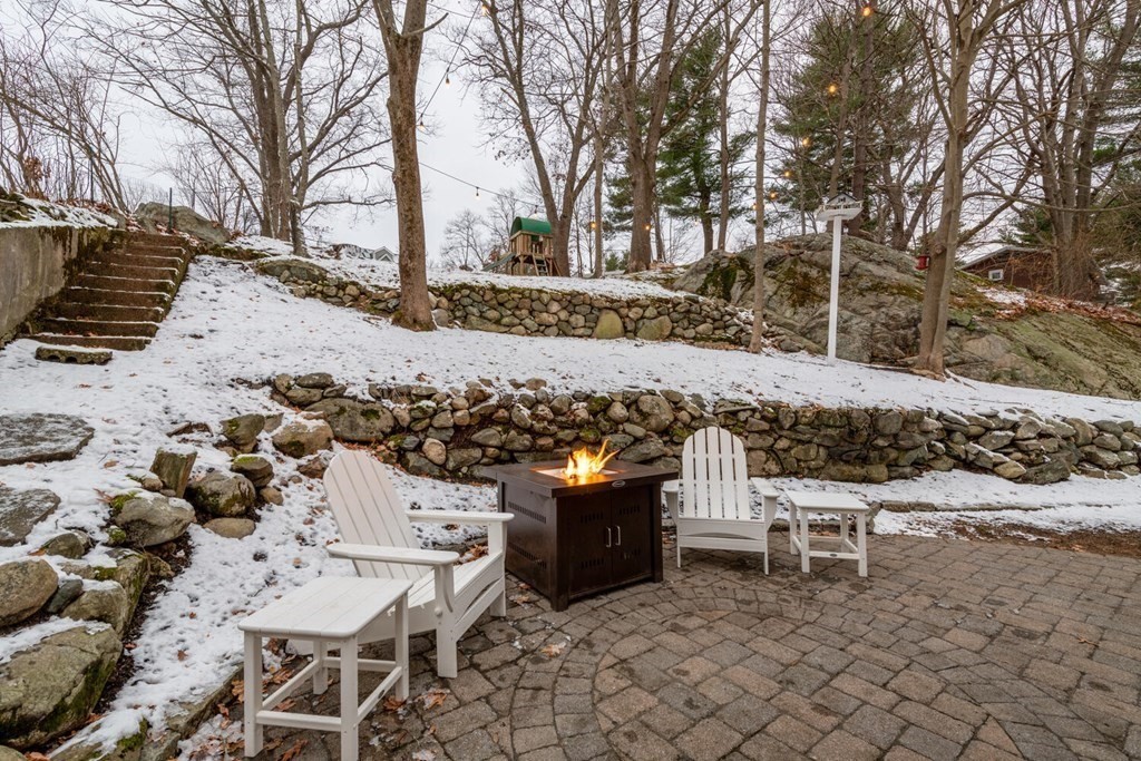 32 Charles Street Wakefield, MA 01880 - Photo 21 of 26