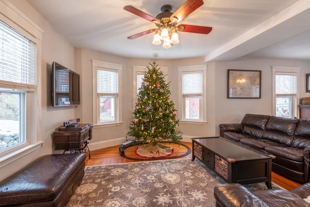 32 Charles Street Wakefield, MA 01880 - Photo 8 of 26