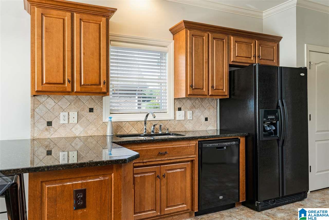 6242 Canterbury Road Pinson, AL 35126 - Photo 12 of 39