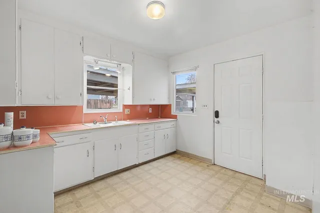 $255,000 | 918 Elm Street, Clarkston, WA 99403