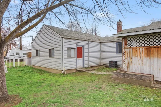 $255,000 | 918 Elm Street, Clarkston, WA 99403