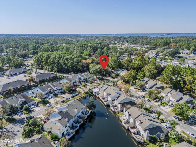 $1,800 | 9960 Moorings Drive, Jacksonville, FL 32257