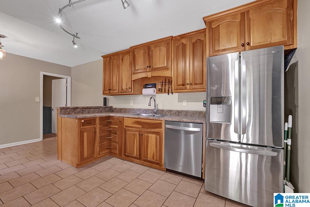 2217 Chapel Road Hoover, AL 35226 - Photo 13 of 34 Gallery Image 13