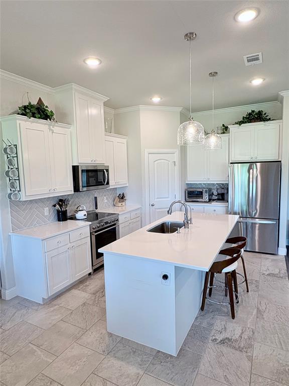 2250 County Road 2360 Decatur, TX 76234 - Photo 3 of 35
