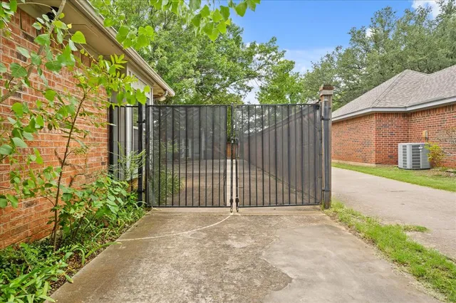 a close view of sink
