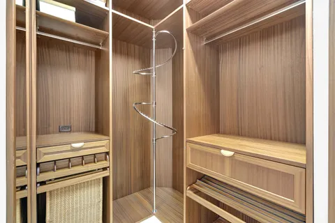 $5,500,000 | 753 Harbour Isles Place, North Palm Beach, FL 33410