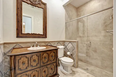 $5,500,000 | 753 Harbour Isles Place, North Palm Beach, FL 33410