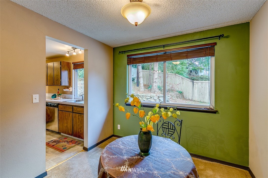 2733 Rocky Point Road Northwest Bremerton, WA 98312 - Photo 8 of 25 Gallery Image 8