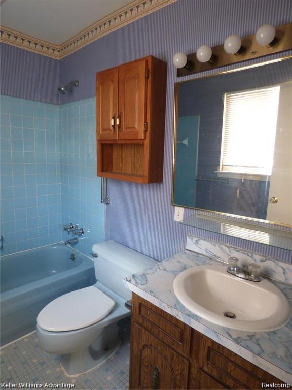 8203 Middlepoint Street Detroit, MI 48204 - Photo 10 of 21