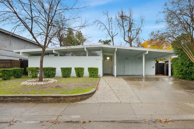 $569,000 | 5229 Overbrook Way, Sacramento, CA 95841