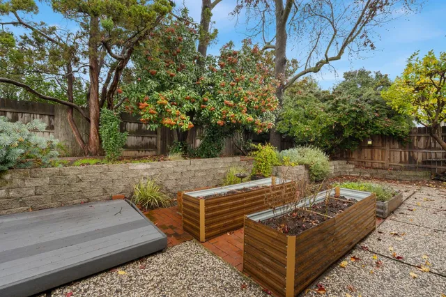 $569,000 | 5229 Overbrook Way, Sacramento, CA 95841