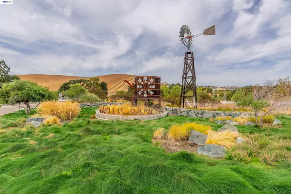 $1,399,888 | 4026 Chalk Hill Way, Dublin, CA 94568