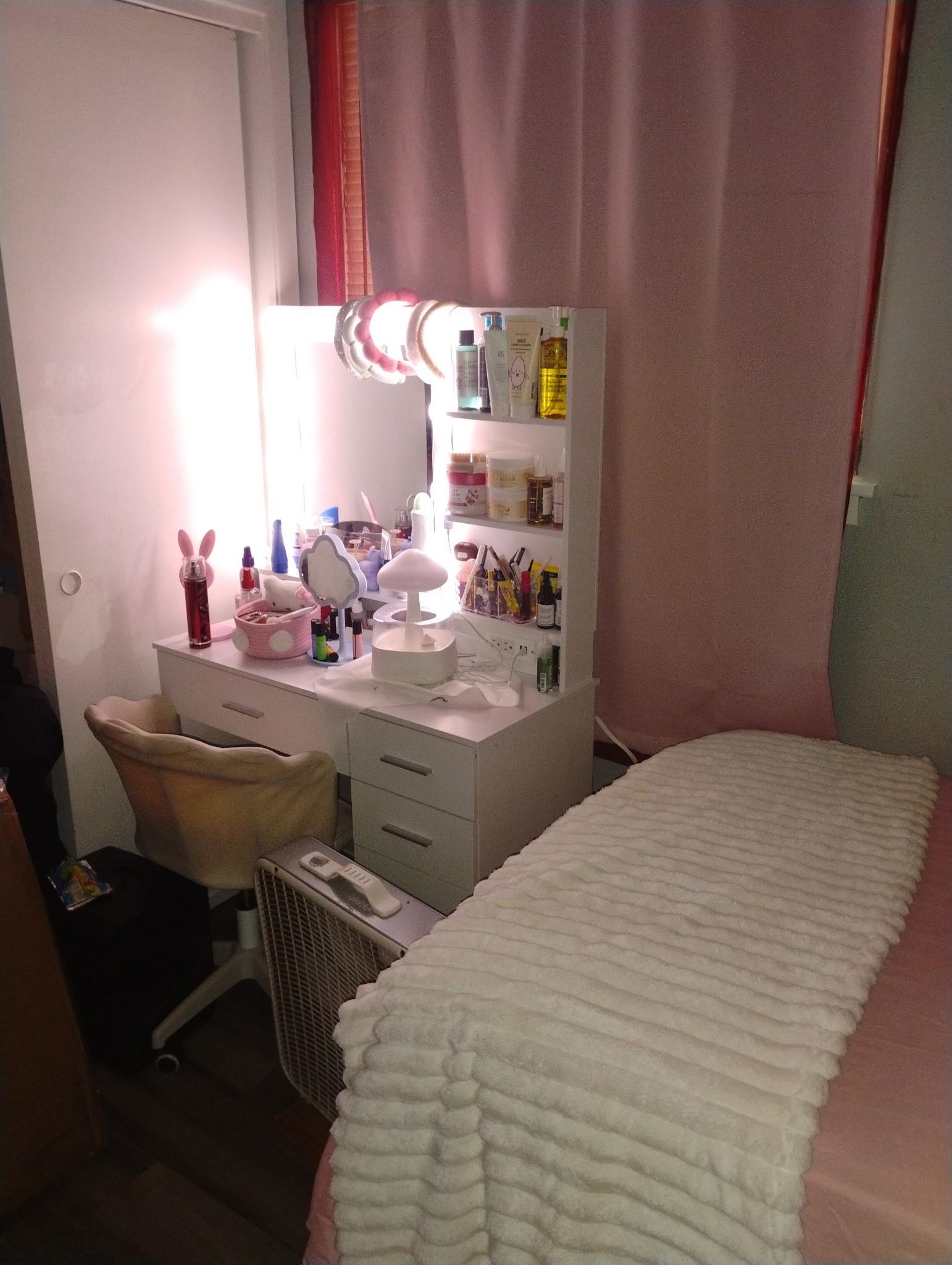 3492 Neely Road Memphis, TN 38109 - Photo 11 of 15 a kitchen with a sink and a stove next to a window