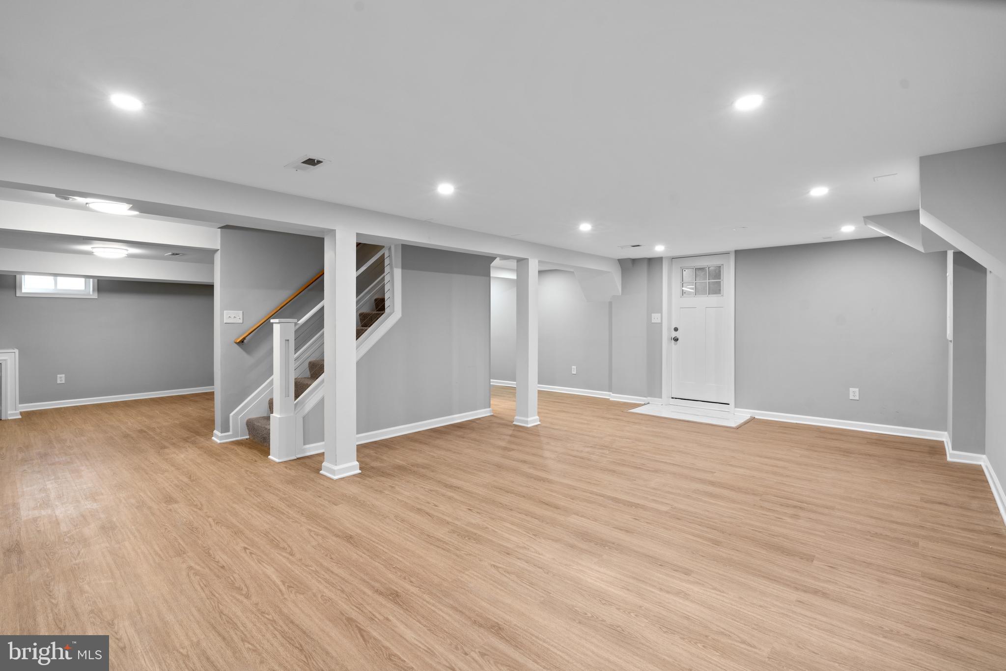 7946 Max Blobs Park Road Hanover, MD 21076 - Photo 36 of 47 Perfect for entertaining!